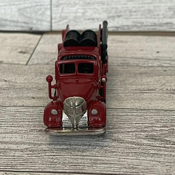 VTG High Speed 1939 Ward LaFrance Die-Cast Fire Engine No. HF-430 Readers Digest - Picture 2 of 6